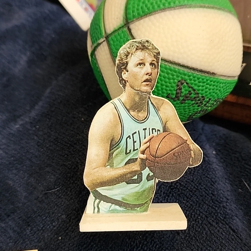 Larry Bird Celtics Collectibles. - Picture 8 of 13